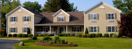 Picture of the Inn at Houghton Creek on a sunny day